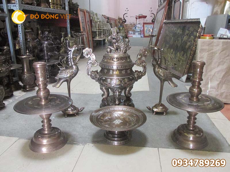 đỉnh đồng khảm ngũ sắc