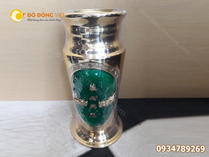 ý nghĩa ống hương trên bàn thờ cúng Việt