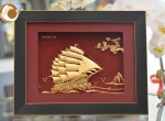 Tranh thuyền buồm mạ vàng 24k làm quà tặng tân gia