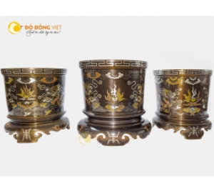 Bát hương đồng khảm ngũ sắc