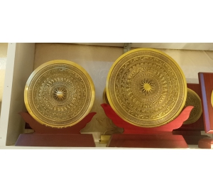 Biểu trưng mặt trống đồng cỡ nhỏ làm quà tặng đại hội