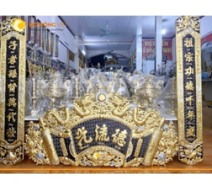 Bộ cuốn thư câu đối bằng đồng vàng nền đen KT 1m76 1m97
