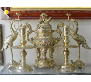 Bộ đỉnh đồng thờ cúng ngũ sự bằng đồng vàng cao 60cm