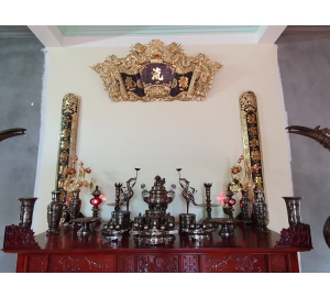 Bộ ngũ sự khảm ngũ sắc với nét đẹp tinh xảo, cao quý