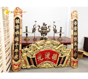 Bộ Cuốn Thư Câu Đối Đẹp Bằng Đồng, nền đen