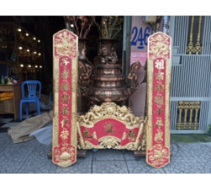 Cuốn thư câu đối mạ vàng, cuốn thư câu đối Đức Lưu Quang đẹp tinh xảo