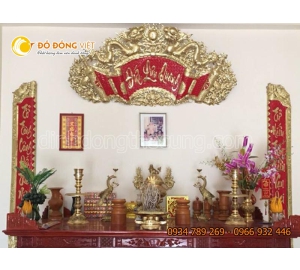 Chạm trổ cuốn thư câu đối bằng đồng theo yêu cầu