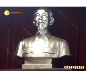 Địa Chỉ Đúc Tượng Đồng Bác Hồ Theo Yêu Cầu