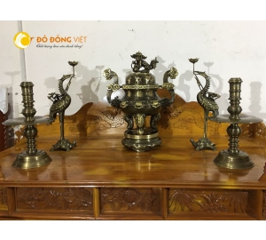 Bộ đỉnh thờ cúng ngũ sự hoa sòi tai mây cao 70 cm cho ban thờ 1m97, 2m17