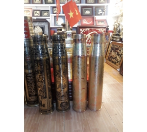 Đồ đồng Việt bán vỏ đạn pháo được khắc chạm mỹ nghệ trang trí