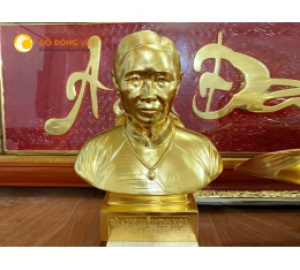 Đúc tượng chân dung theo yêu cầu, địa chỉ đúc tượng bán thân dát vàng
