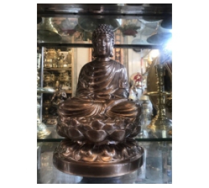 Tượng phật Thích Ca đồng  ngồi  trên đài sen