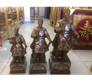 Đúc tượng Trần Quốc Tuấn bằng đồng khảm tam khí theo yêu cầu
