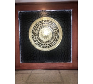 Giá bán mặt trống đồng gò treo phòng tiếp khách cơ quan