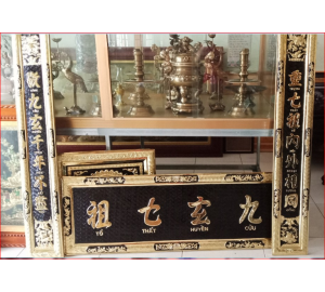 Bộ cuốn thư  câu đối bằng đồng .