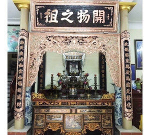 Cửa võng đồng thờ cúng