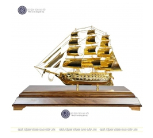 Mô Hình Thuyền Mạ Vàng 30cm 
