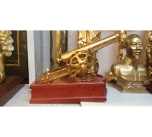 Quà tặng súng thần công bằng đồng mạ vàng 24k