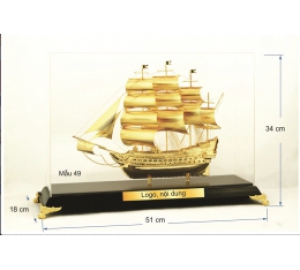 Thuyền Buồm  bằng đồng vật phẩm mang lại thành công cho doanh nhân