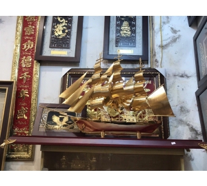 quà tặng thuyền buồm