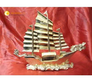 Quà tặng thuyền buồm mạ vàng 24k