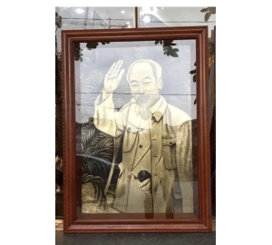 Tranh Bác Hồ vẫy tay chào bằng đồng ăn mòn