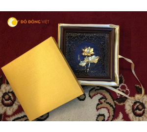 Tranh sen bằng đồng mạ vàng, quà tặng đồ đồng