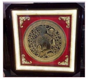 Tranh trống đồng gò  gắn đèn LEG kt 150x150