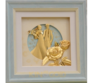 Quà cưới độc đáo và ý nghĩa- tranh cô dâu chú rể mạ vàng đẹp tinh xảo