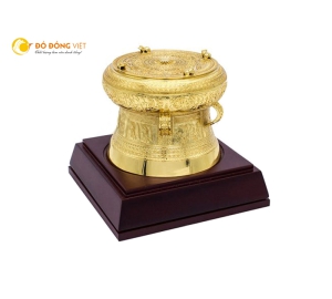 Trống đồng mạ vàng, quà tặng ngoại giao cao cấp