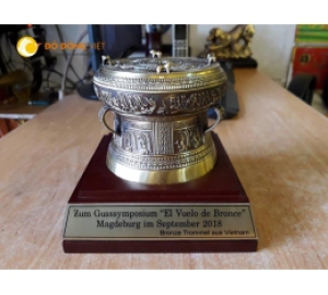 Trống đồng quà tặng, trống đồng lưu niệm cỡ nhỏ 7cm, 8cm, 9cm, 10cm, 12cm