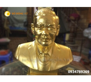 TƯỢNG BÁN THÂN BẰNG ĐỒNG MẠ VÀNG