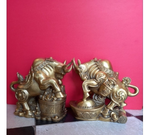 Tượng Bò Tót Bằng Đồng Vàng Cao Cấp