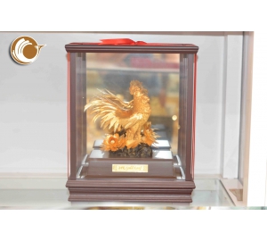 Tượng gà trống dát vàng, quà tặng linh vật gà trống vàng lá 24k
