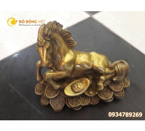 Tượng ngựa bằng đồng phong thủy dai 20cm 