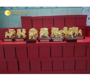 Tượng tỳ hưu bằng đồng phong thủy, tỳ hưu mạ vàng