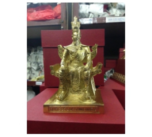 TƯỢNG VUA HÙNG NGỒI BẰNG ĐỒNG