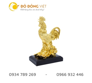 Biểu tượng gà phong thủy mạ vàng đẹp tinh xảo