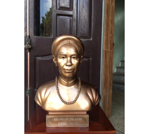 TƯỢNG BÁN THÂN BẰNG ĐỒNG ĐÚC THEO YÊU CẦU 