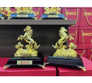 Đúc tượng ngựa bằng đồng cao 20cm 