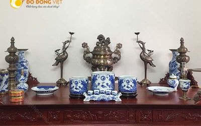Ngày tân gia nên bài trí bàn thờ như thế nào?