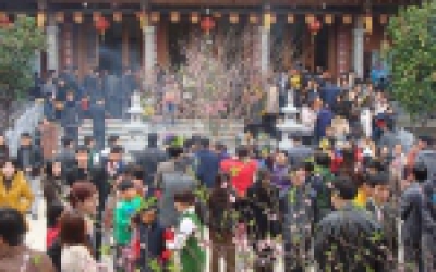 Những lưu ý khi đi chùa, cách khấn vái ở chùa sao cho đúng cách