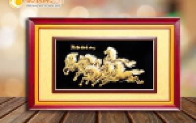 Quà tặng tranh vàng 24k- tranh ngựa dát vàng đẹp tinh xảo