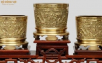 Tại sao nên chọn bát hương vàng bằng đồng?