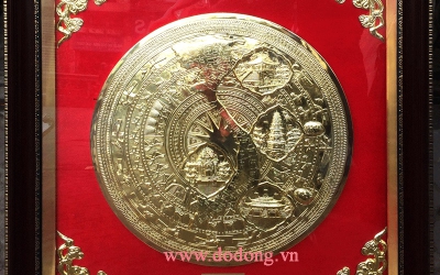 Vẻ đẹp độc đáo của mặt trống đồng hình bản đồ Việt Nam